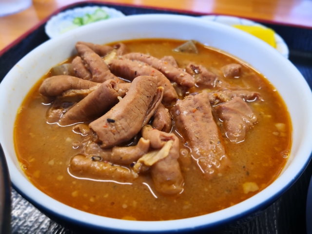 お肉　もつ煮　煮込み