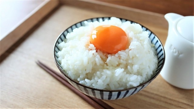 お米　卵かけご飯　食事　和食