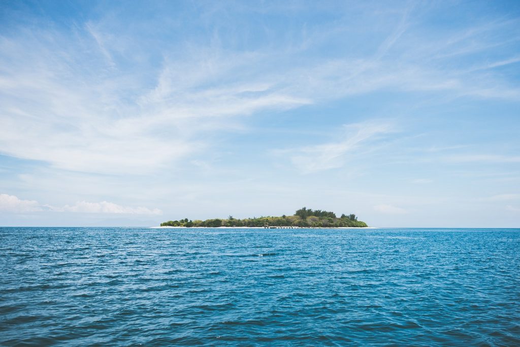 ビーチ　海岸　自然　風景