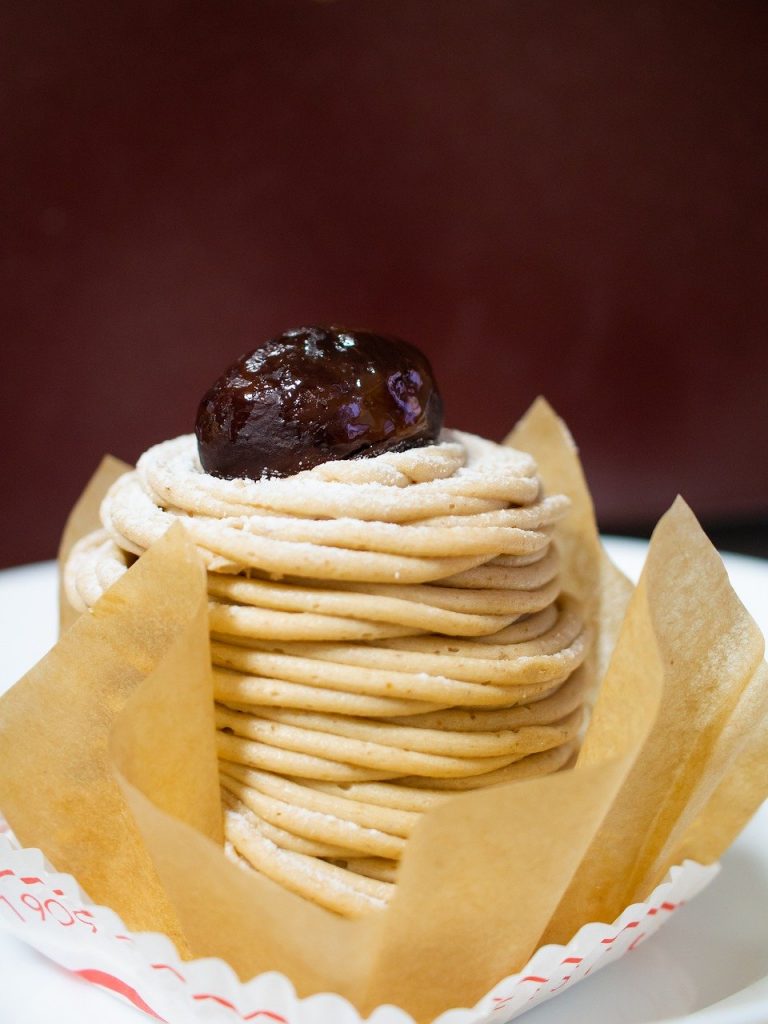 モンブラン　ケーキ　甘味