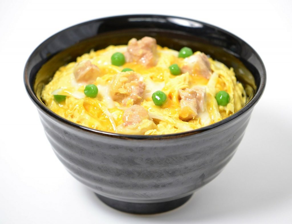 親子丼　丼もの　食事　和食