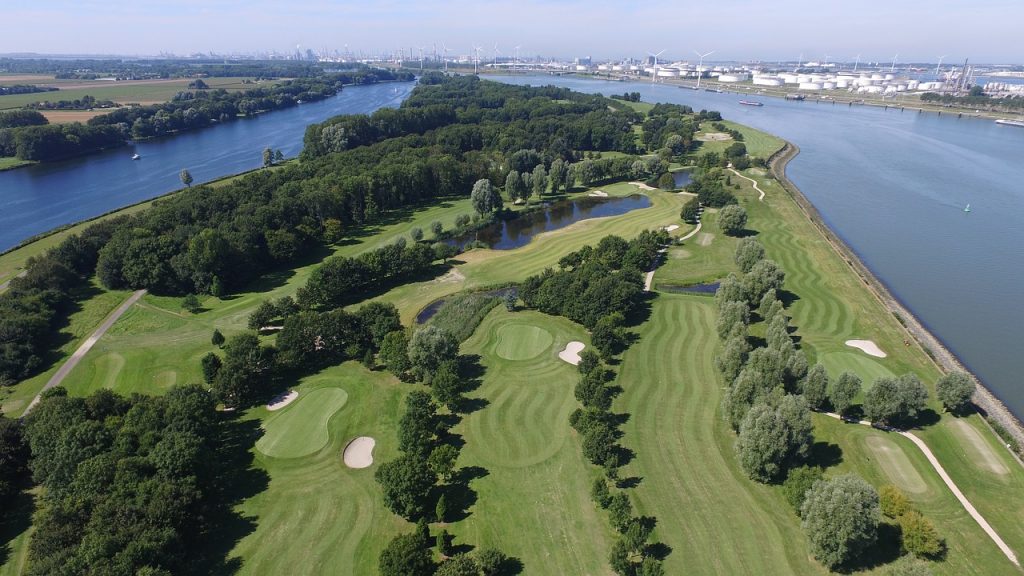 ゴルフ　スポーツ　風景　自然