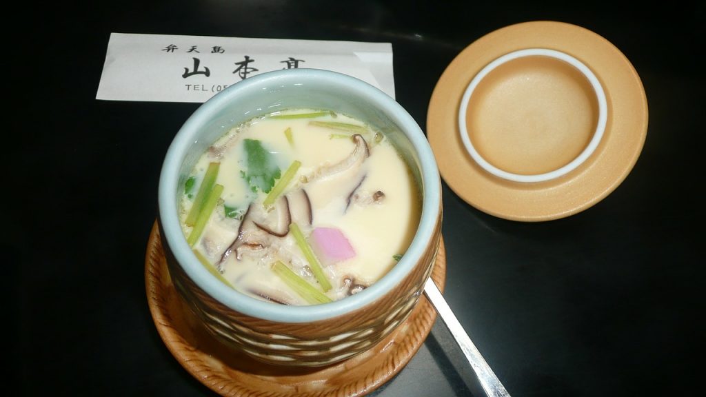 茶碗蒸し　食事　和食