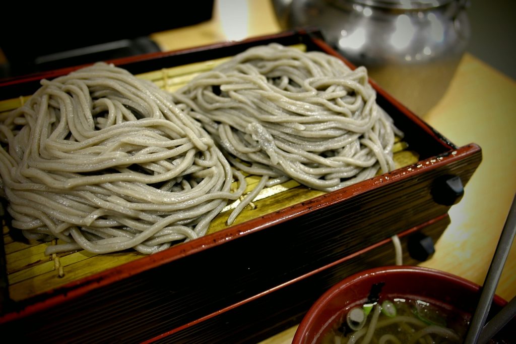 そば　麺類　食事