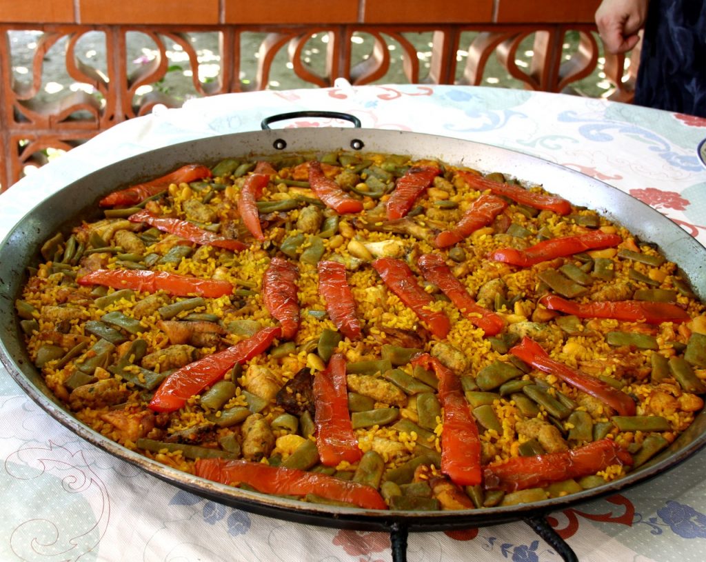 パエリア　食事　スペイン 洋食