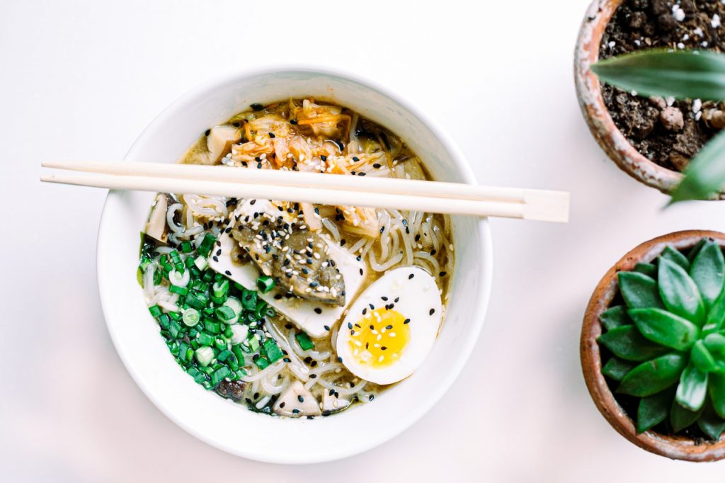 麺類　ラーメン　食事　エスニック