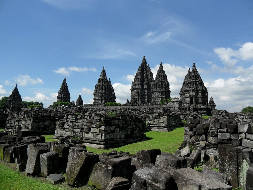 インドネシア 　世界遺産　風景　自然