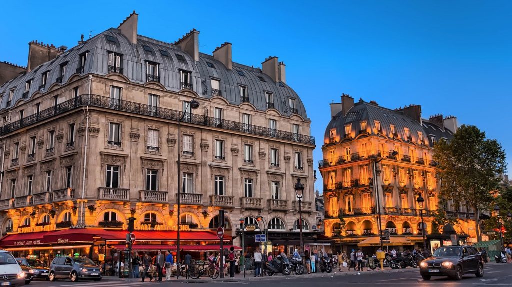 フランス　風景　建築　街並み