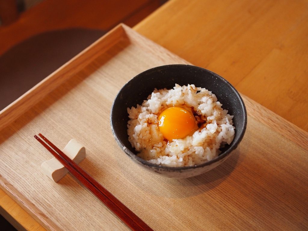 お米　卵かけご飯　食事　和食