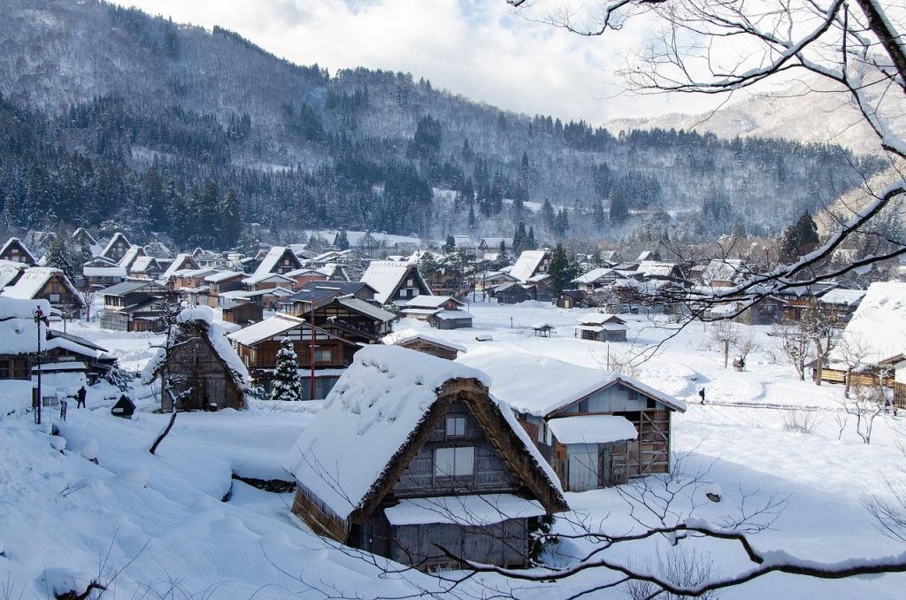 日本　風景　合掌　自然　古民家