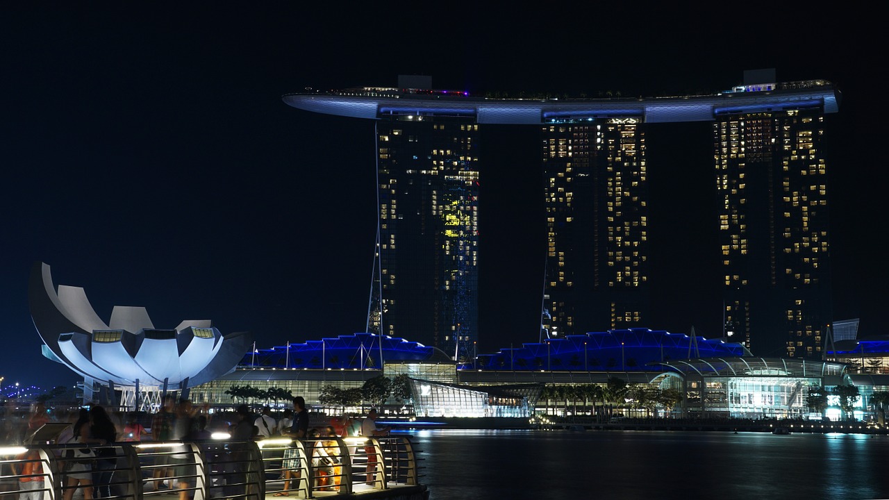 シンガポール　ホテル　建築　風景　街並み