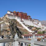 中国　チベット　世界遺産　風景　街並み