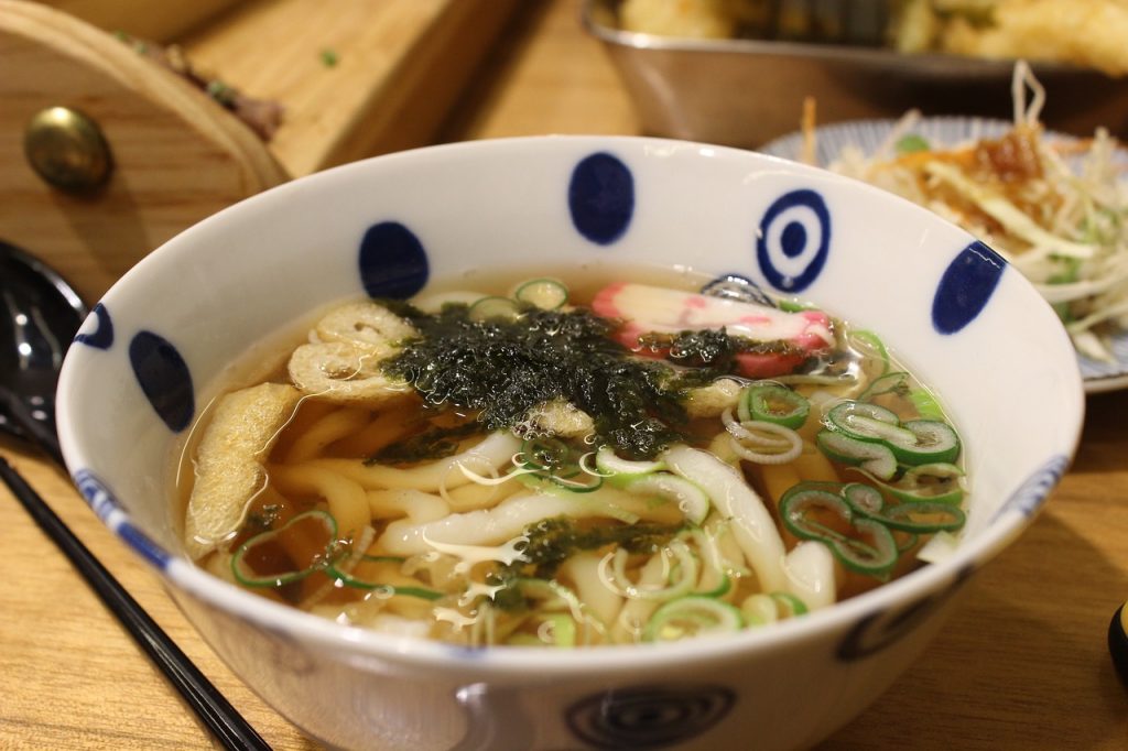 うどん　食事　和食　麺類