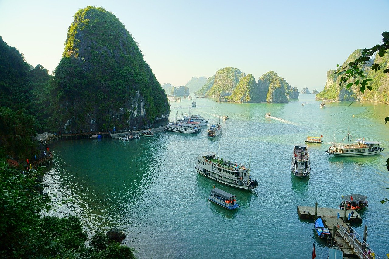 ベトナム　世界遺産　自然　風景