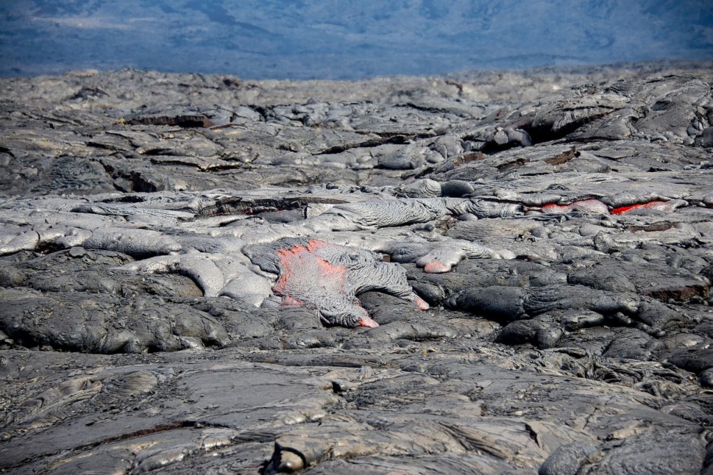 火山　ハワイ　風景　自然