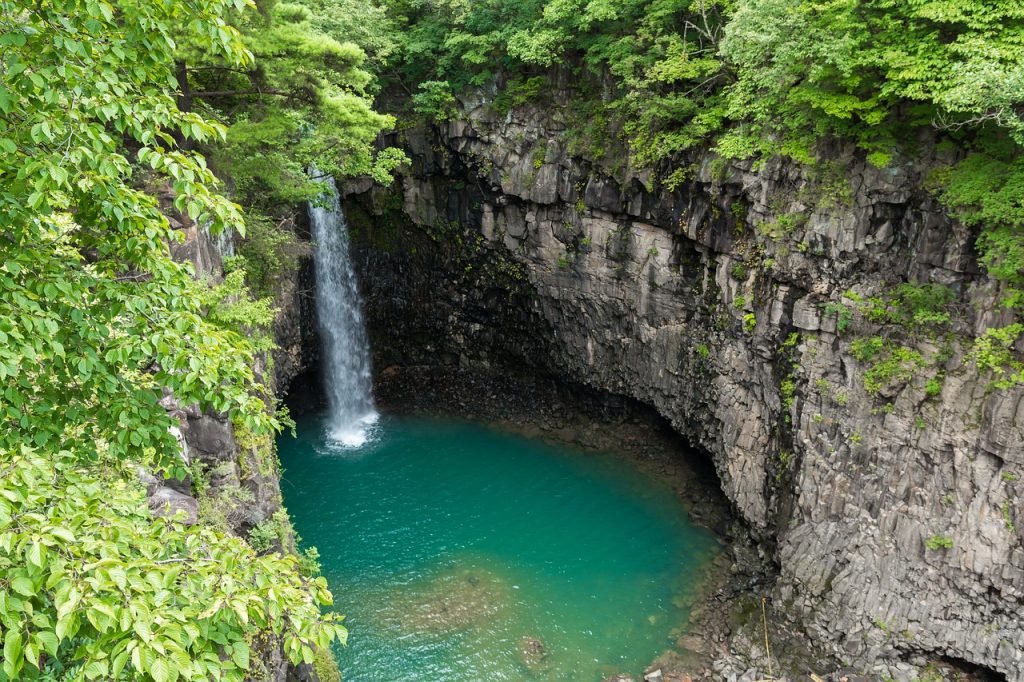 たき　自然　風景