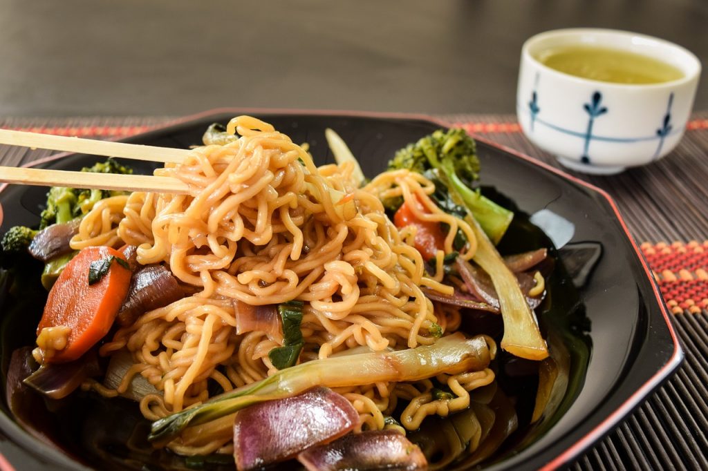 焼きそば　麺類　食事